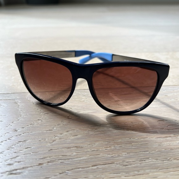 MARC BY MARC JACOBS New Blue Sunglasses - Picture 8 of 16
